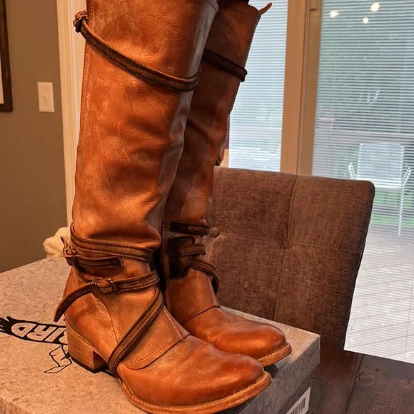 Freebird Gia boot - Picture 5 of 8